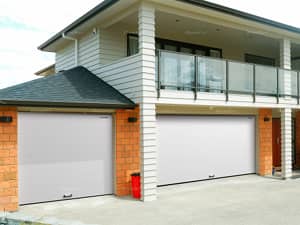 Заказать секционные ворота Дорхан RSD01 BIW в Ереване по низкой цене