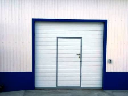 Ворота для гаража с калиткой по цене производителя в Ереване