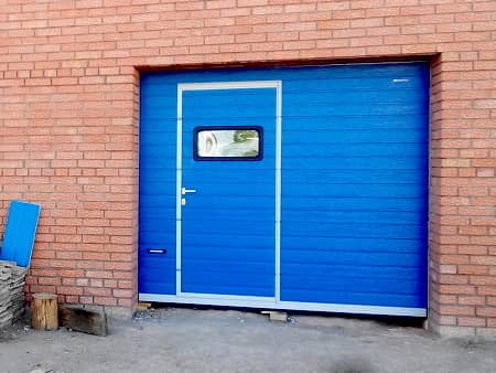 Ворота со встроенной калиткой в Ереване