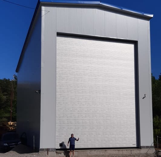 Промышленные ворота DoorHan в Ереване с установкой